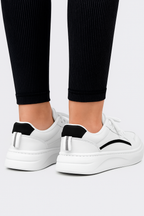 gid://shopify/MediaImage/26581722366022